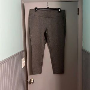 Size 2 torrid gray leggings/pants.
